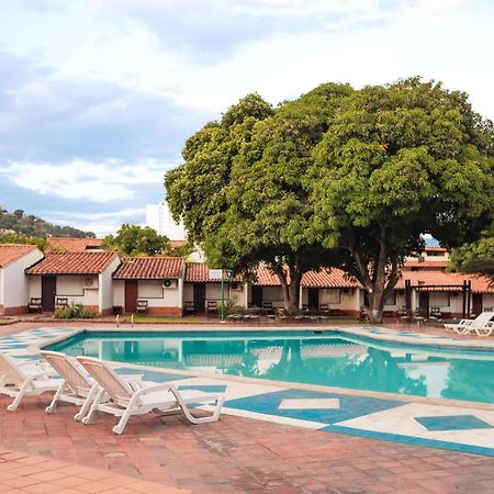 Hotel Faranda Bolivar Cucuta, A Member Of Radisson Individuals Eksteriør billede