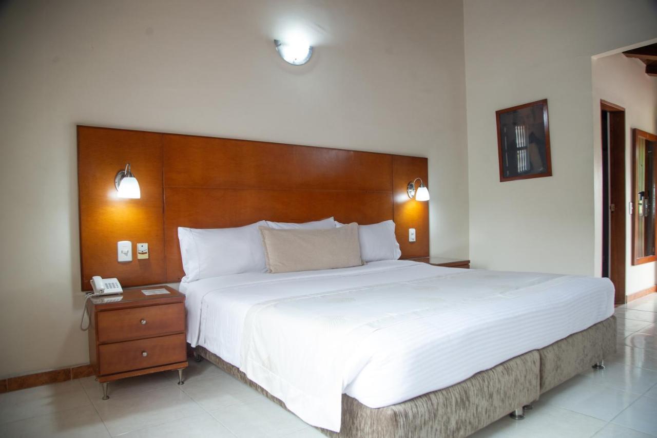 Hotel Faranda Bolivar Cucuta, A Member Of Radisson Individuals Eksteriør billede
