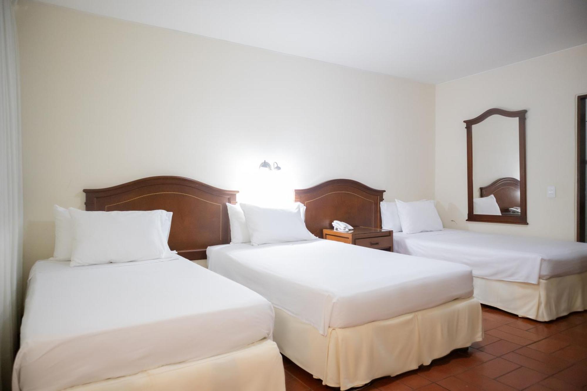 Hotel Faranda Bolivar Cucuta, A Member Of Radisson Individuals Eksteriør billede
