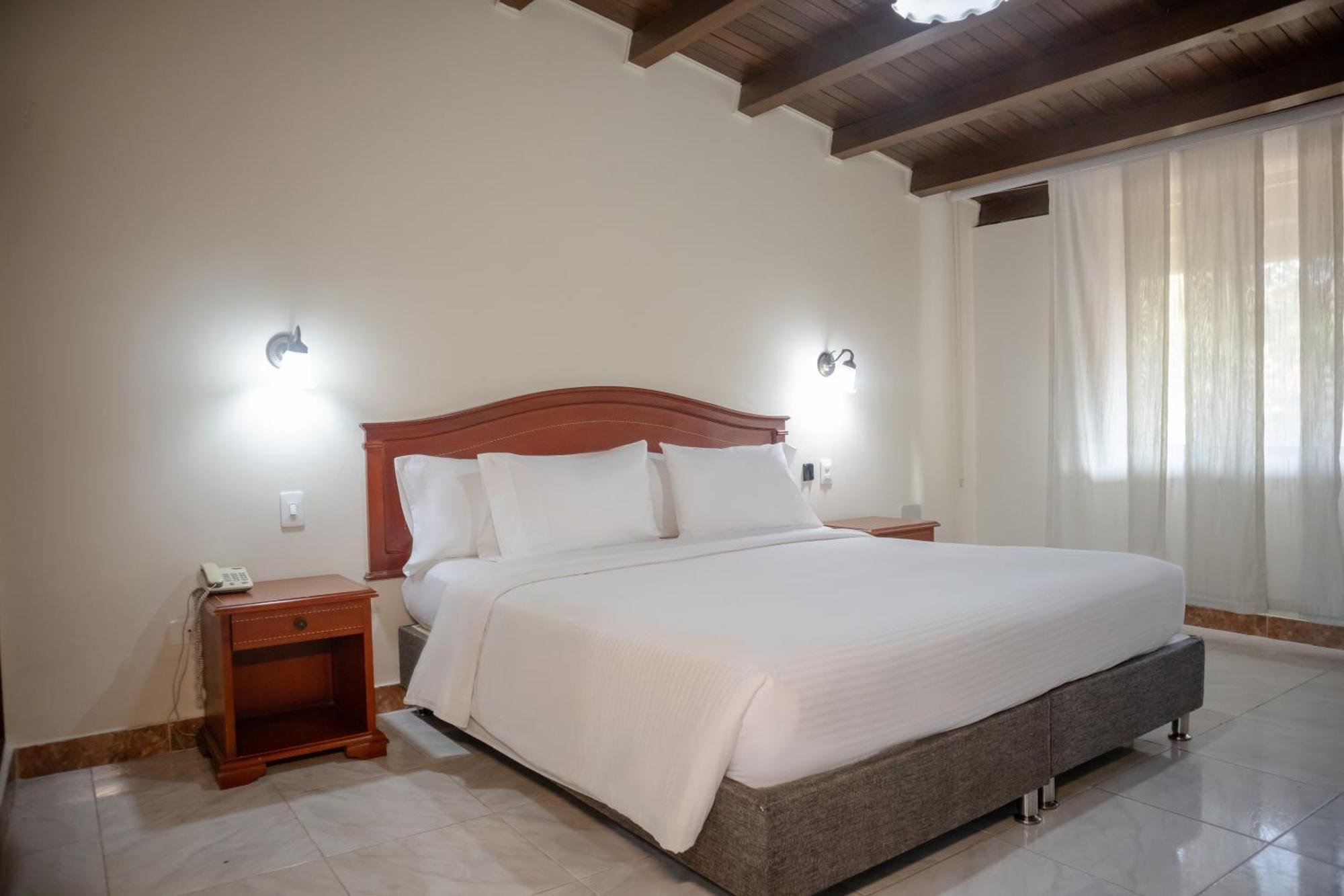 Hotel Faranda Bolivar Cucuta, A Member Of Radisson Individuals Eksteriør billede