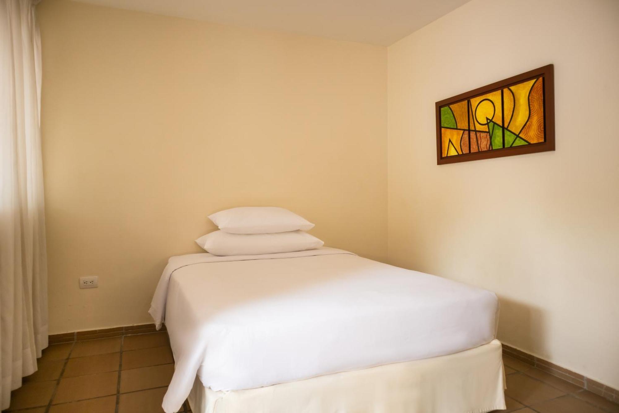 Hotel Faranda Bolivar Cucuta, A Member Of Radisson Individuals Eksteriør billede