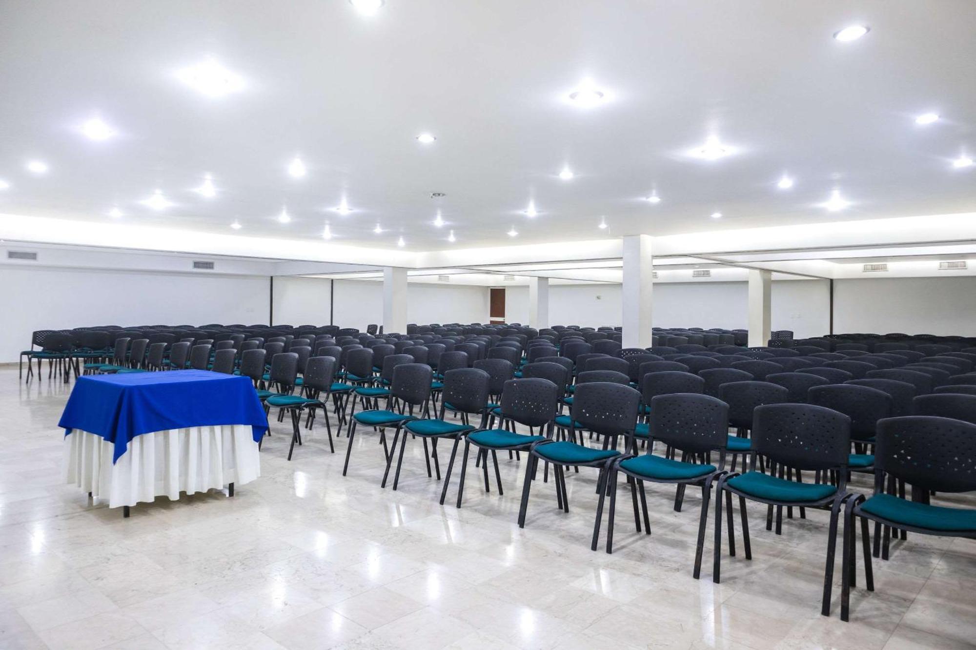 Hotel Faranda Bolivar Cucuta, A Member Of Radisson Individuals Eksteriør billede