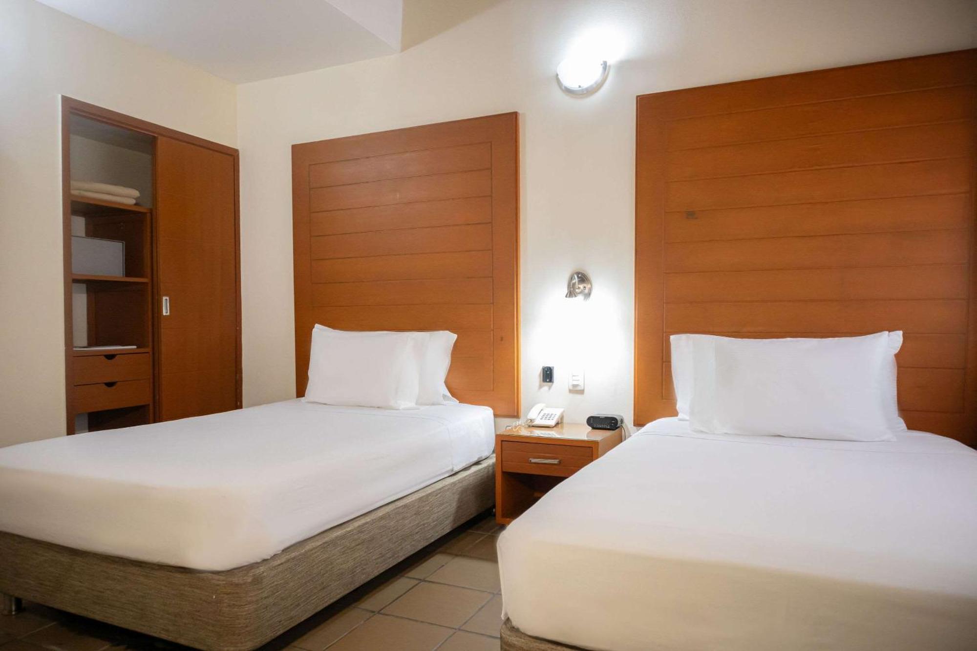 Hotel Faranda Bolivar Cucuta, A Member Of Radisson Individuals Eksteriør billede